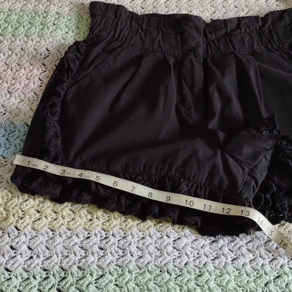 Sea New York Size 8 Kiara Light Black High Rise 100% Cotton Eyelet Shorts - Picture 10 of 16